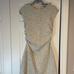 H&M casual knee length dress with some stretch. Size small worn once.